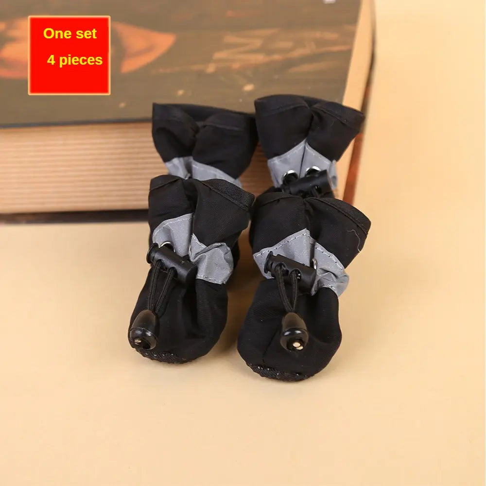 Pet Rain Boots - Waterproof, Non-Slip, Adjustable Footwear for Dogs and Cats, Perfect for Outdoor Use in Wet Conditions