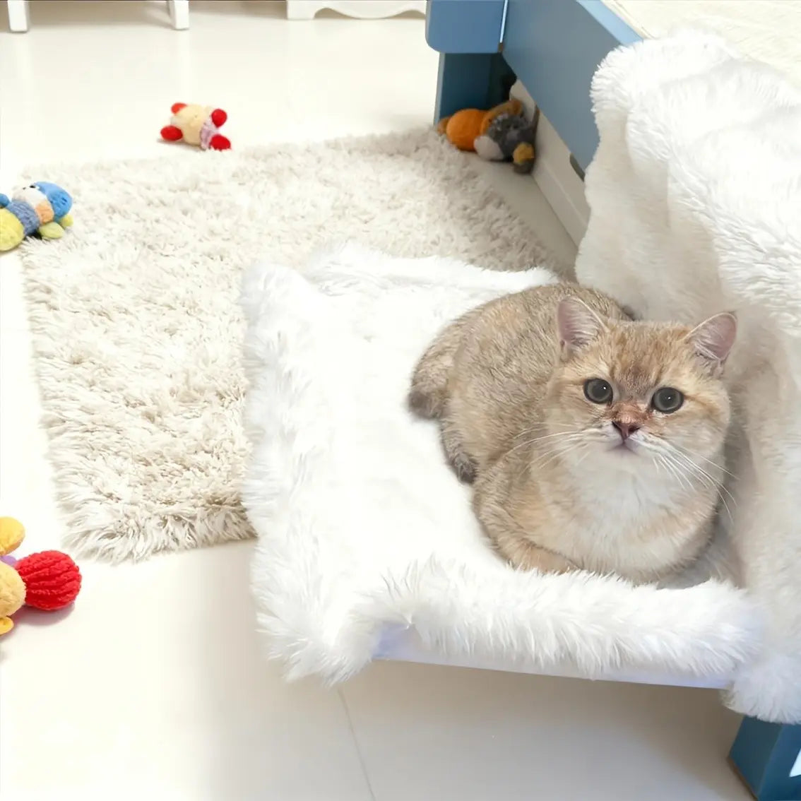 Premium Wall-Mounted Plush Pet Hammock - Washable All-Season Soft Bed for Small Cats and Dogs, Compatible with Sofa, Bed, and Window, Portable and Easy to Clean