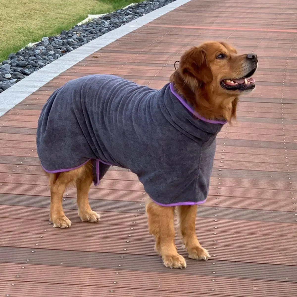 Quick-Drying Pet Bath Robe with Hook & Loop Fastener - Soft and Comfortable Grooming Towel for Dogs and Cats, Ideal Valentine’s Day Gift